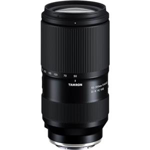 Tamron 50-300mm F/4.5-6.3 Di III VC VXD per fotocamere mirrorless full frame Sony E Mount