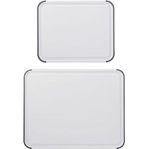 KitchenAid Kitchen Craft Classic - Set di 2 taglieri in polipropilene, antiscivolo, 20 x 25 cm e 35 x 28 cm