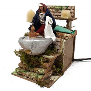 Joy Christmas Pastore per Presepe in Movimento 14 cm x 9 cm Donna Che Lava Bambino 37933