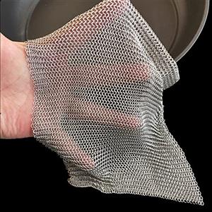 Taspooke Pulitore Ghisa & Spazzola Maglia di Catena - Aggiornata 3,8 mm Anelli Fini 316L - Per Padelle & Contenitori; Rete Flessibile per DIY (6''x6'')