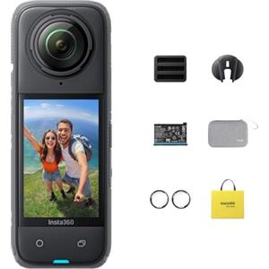 Insta360 X4 Pack Avventura - Action Camera impermeabile 8K a 360°, video grandangolare 4K, bastone invisibile per selfie, protezioni per lenti rimovibili, modifica AI, stabilizzazione, nessuna scheda