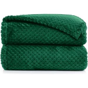 DecoKing Coperta Plaid Pile 70x150 cm per Letto Singolo Calda Accogliente e Spessa in Morbido Velluto Stile Scandinavo Per Letto Divano Sedia Tutte le Stagioni Verde Scuro Henry