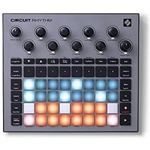 Novation Circuit Rhythm: campionatore e groovebox con otto tracce campione per creare ed eseguire beat.