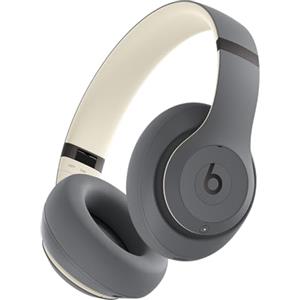 Beats Studio Pro - Cuffie over-ear Bluetooth wireless con cancellazione del rumore, audio spaziale e 40 ore di autonomia - Grigio sabbia