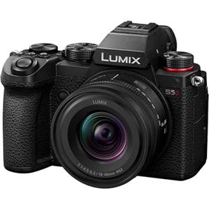 Panasonic Lumix S5D, Corpo Macchina Mirrorless Full Frame, con Obiettivo S-R1840E 18-40 mm S 24,2MP, Registrazione 4K 60P, Live View Finder, Monitor ad Angolo Libero, Wi-Fi, Bluetooth, Nero