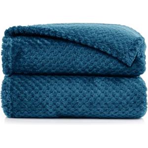 DecoKing Coperta Plaid Pile 220x240 cm per Letto Matrimoniale Calda Accogliente e Spessa in Morbido Velluto Stile Scandinavo Per Letto Divano Sedia Tutte le Stagioni Blu Scuro Henry