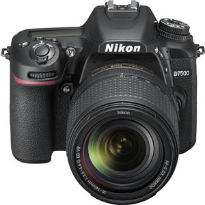 NIKON D 7500 KIT + AF-S 18-140 VR