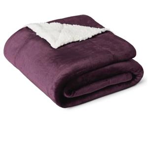 Amazon Basics Manta de Pelo Sherpa, 127 x 152 cm, Ciruela
