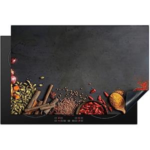 KitchenYeah© Copri Piano Induzione 81x52 cm Cucina Coprifornelli Copertura Protezione Cottura Tutto per la Cucina Erbe - Cibo - Spezie - Nero - Pepe - Cannella