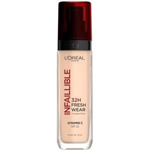 L'Oreal Paris L'Oréal Paris Fondotinta Liquido Infaillible 32H, Coprente a Lunga Tenuta con Protezione Solare SPF25, Formula Waterproof e Idratante, Tonalità: 20 Ivoire