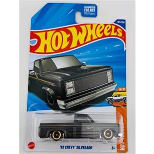Hot Wheels - Chevy Silverado '83, nero, Hot Trucks 9/10, 157/250, veicolo in pressofusione in scala 1:64