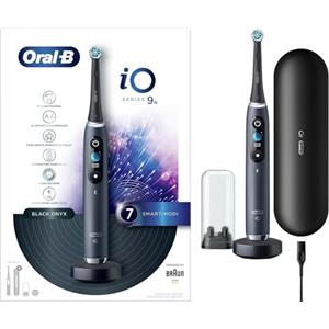 Oral-B iO 9 - Spazzolino elettrico con tecnologia magnetica, microvibrazioni, 7 programmi di pulizia e display a colori, custodia da viaggio, nero onice