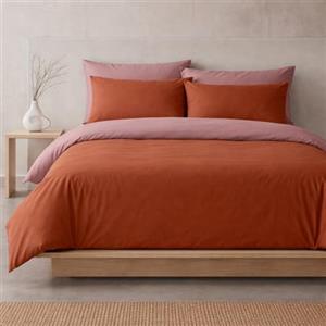 Sono a casa Set Copripiumino Matrimoniale Microfibra Federe e Sacco, Rosso | 1 Lenzuolo a Sacco di 250 x 200 cm e 2 Federe di 50 x 80 cm, Tinta Unita Double di Alta Qualità, Resistente, No Stiro