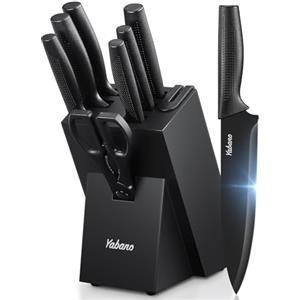 Yabano Set Coltelli da Cucina, 8 Pezzi con Ceppo e Affilacoltelli Integrato, Coltelli da Cucina in Acciaio Inossidabile Neri e Affilati, Antiruggine e Lavabili in Lavastoviglie, Manico Ergonomico