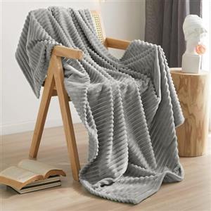 QOFLY Coperta in Flanella Morbida 150x200cm, Lavorata a Maglia, Super Morbida e Confortevole